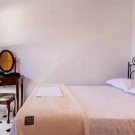 Ferienhaus Venus' Hug In Plaka Plaka (Milos)