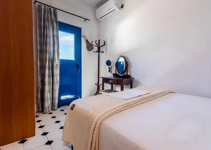 Tatil Evi Venus' Hug In Plaka (Milos)