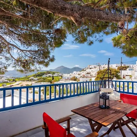 Holiday home Venus' Hug In Plaka *