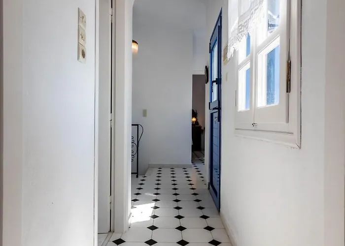 Venus' Hug In Plaka Hébergement de vacances *